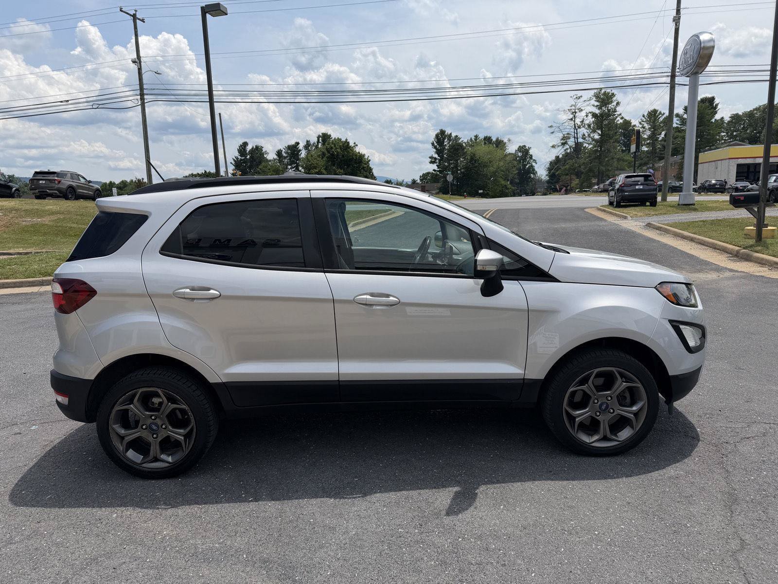 Certified 2018 Ford EcoSport SES w/ SES Cold Weather Package AWD/4WD image 6