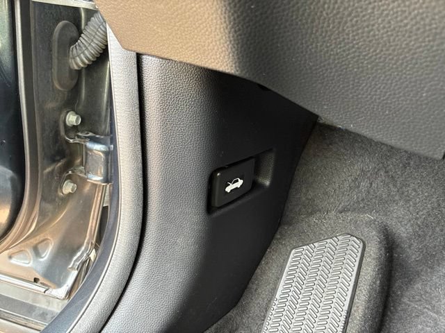 Certified 2024 Honda CR-V Sport Touring image 17