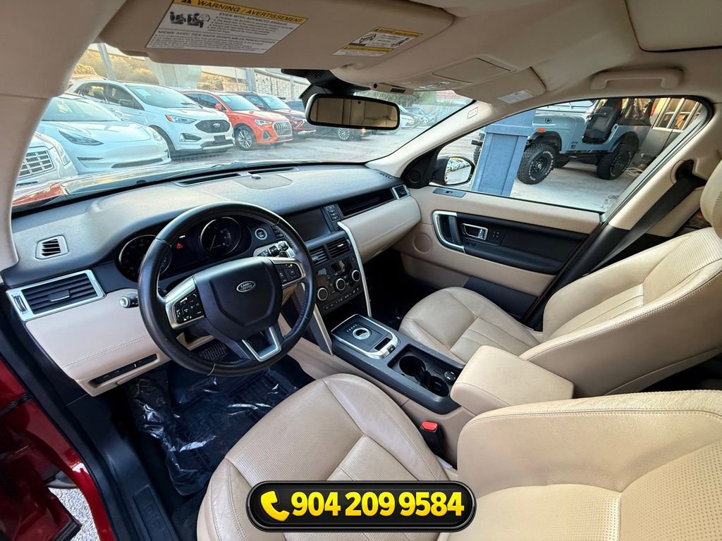 Used 2016 Land Rover Discovery Sport HSE image 29