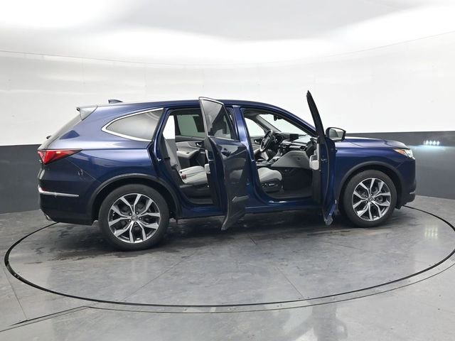 Used 2024 Acura MDX SH-AWD w/ Technology Package image 37