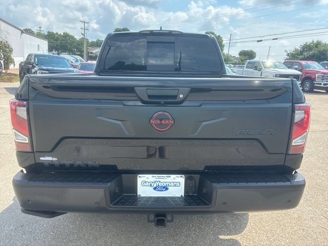 Used 2024 Nissan Titan PRO-4X w/ Pro-4x Utility Package AWD/4WD image 8