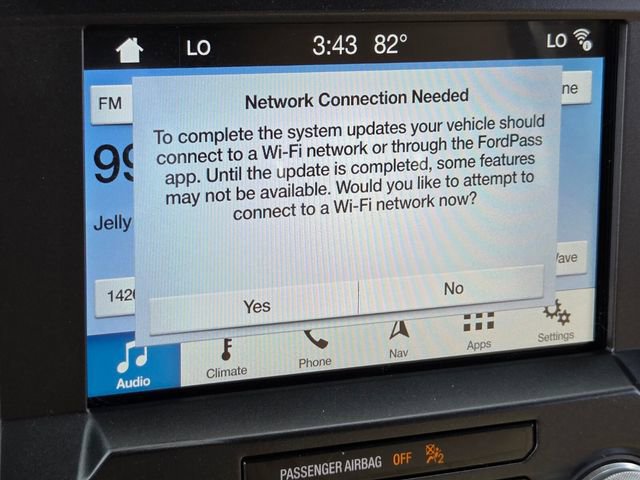 Used 2019 Ford F150 Lariat w/ Equipment Group 502A Luxury image 20