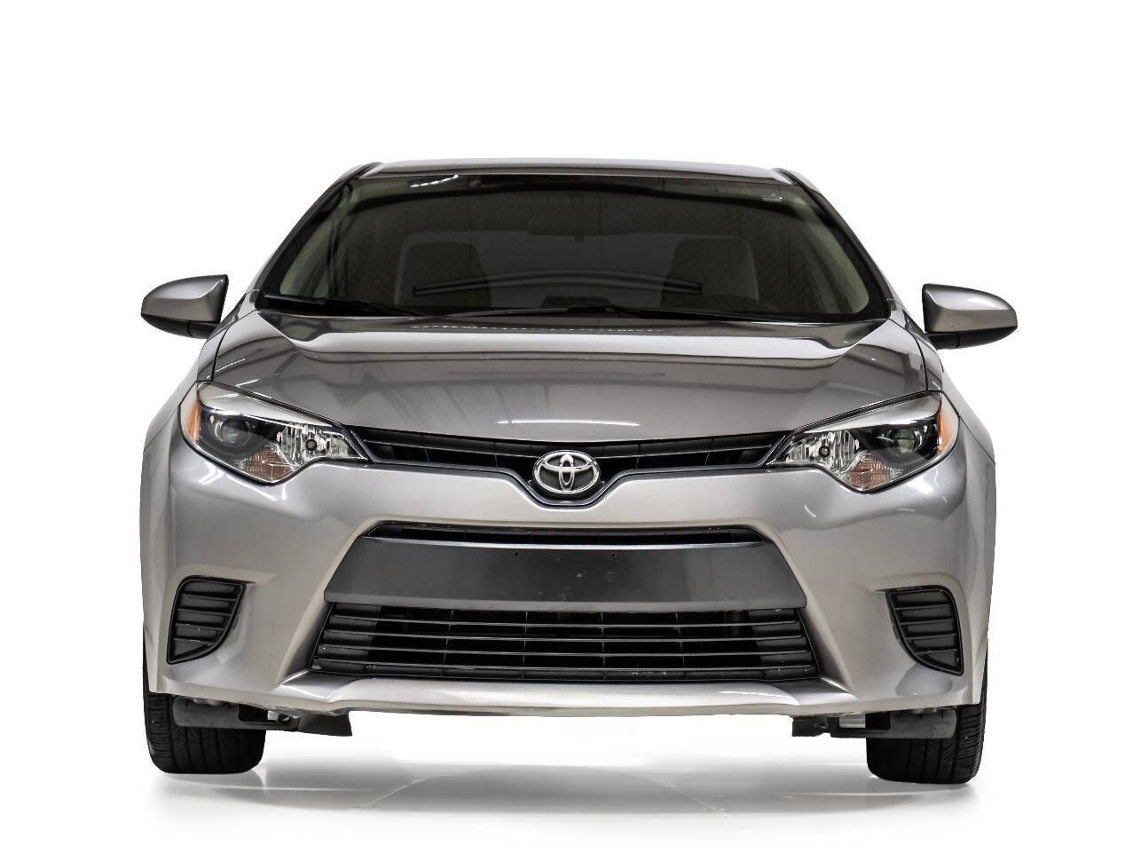 Used 2016 Toyota Corolla LE image 8