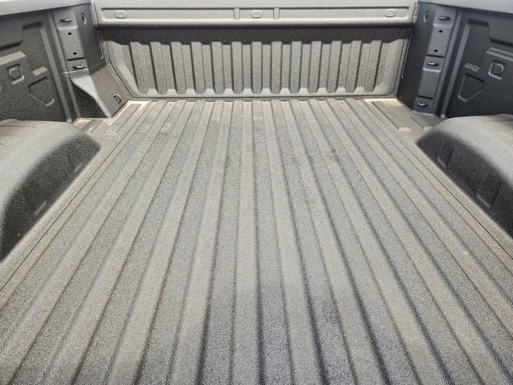 New 2026 Chevrolet Silverado 2500 Custom w/ Custom Value Package image 31