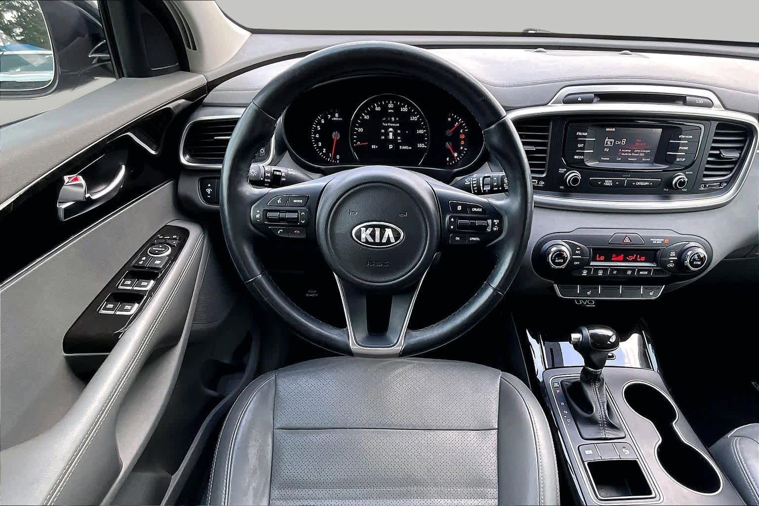 Used 2016 Kia Sorento EX w/ EX Premium Package FWD image 6
