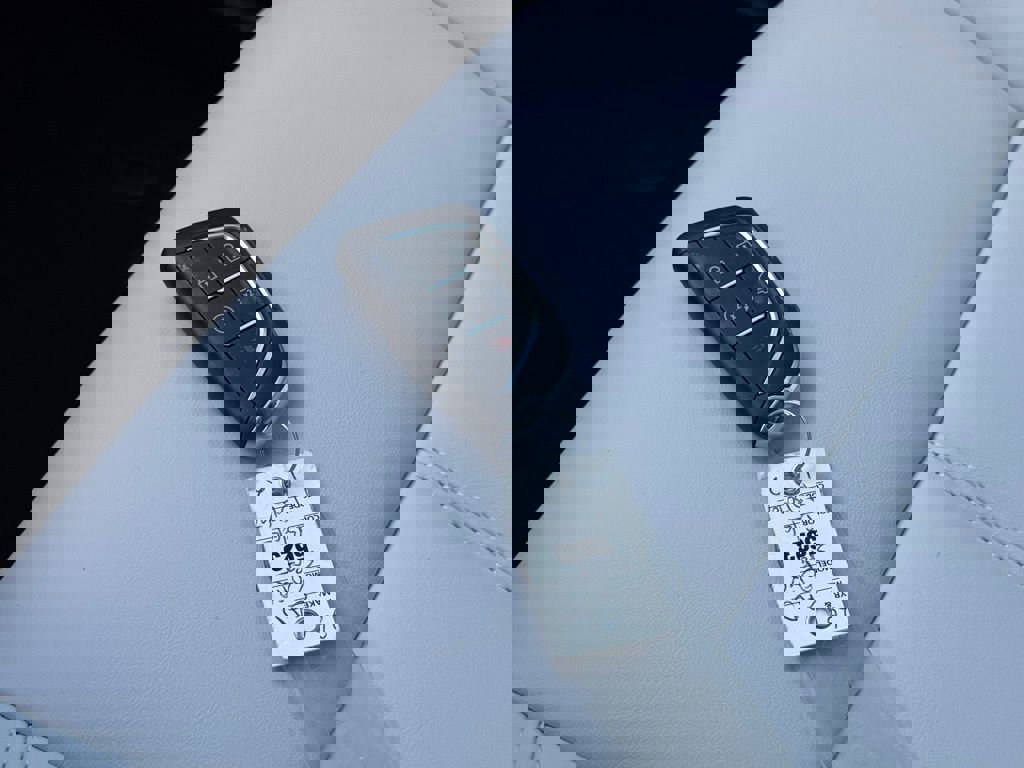 New 2026 Cadillac Optiq Sport 1 image 33