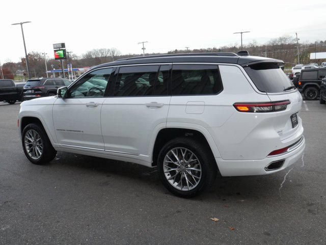 Used 2024 Jeep Grand Cherokee L Summit image 11