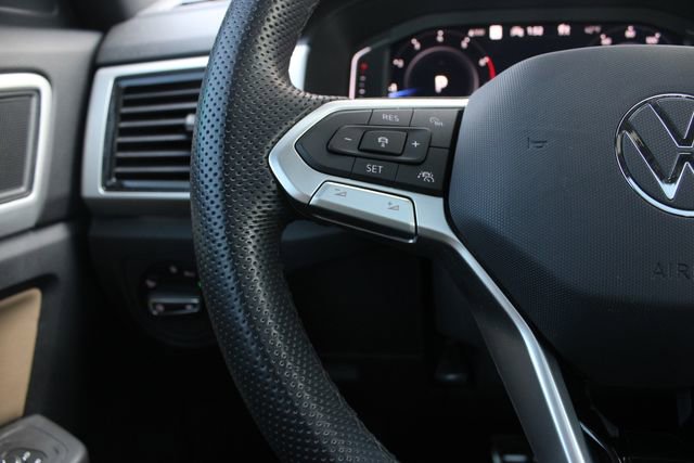 Used 2023 Volkswagen Atlas Cross Sport SEL R-Line image 14