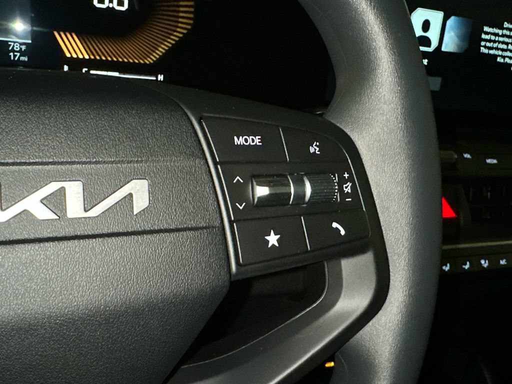 New 2026 Kia K4 FWD image 19