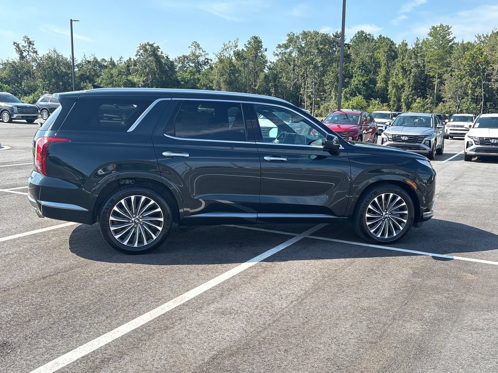 Certified 2024 Hyundai Palisade Calligraphy FWD image 33