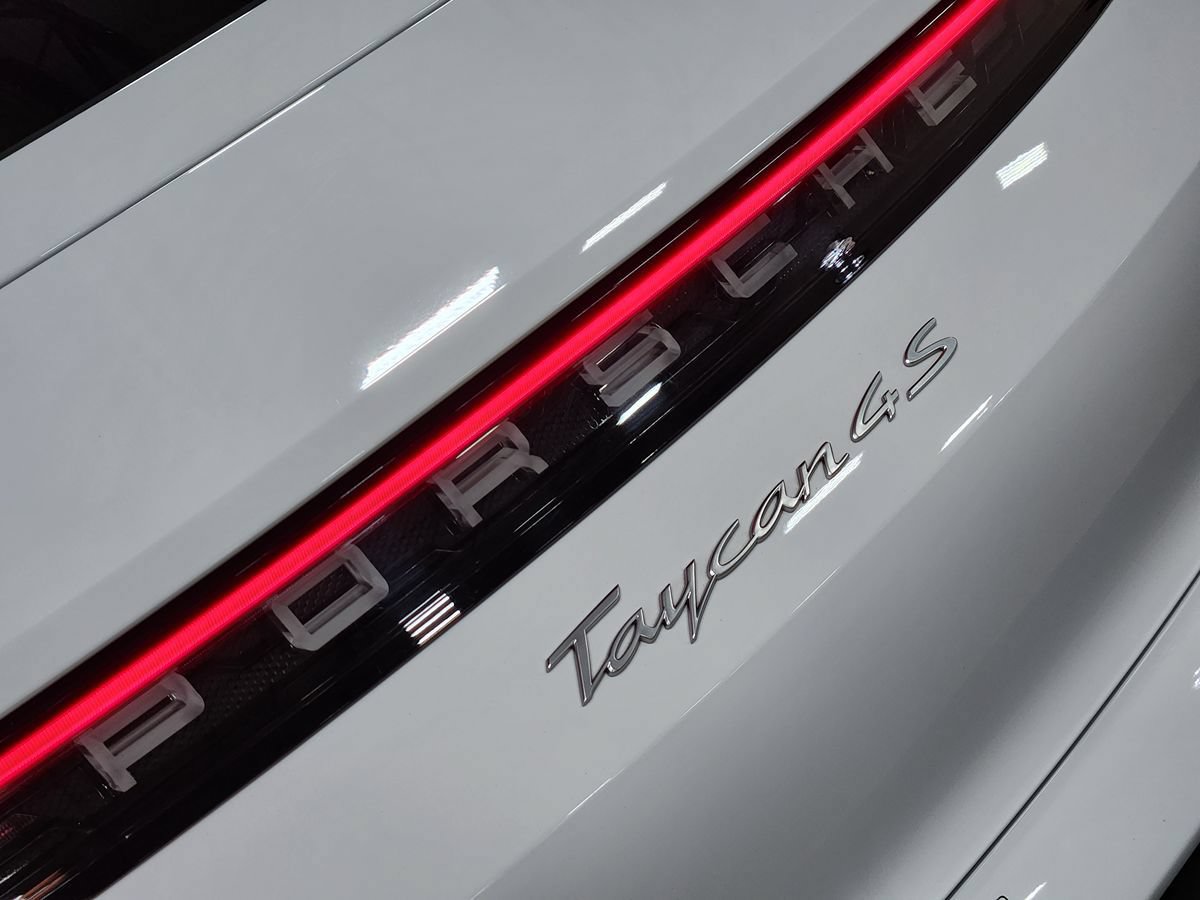 Used 2021 Porsche Taycan 4S AWD/4WD image 25