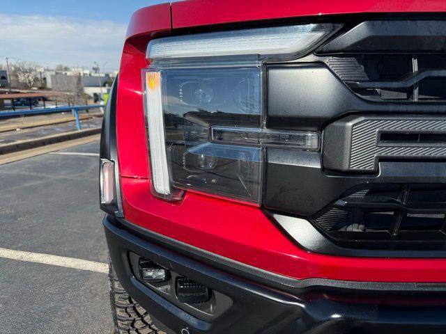 Used 2025 Ford F150 Raptor image 5