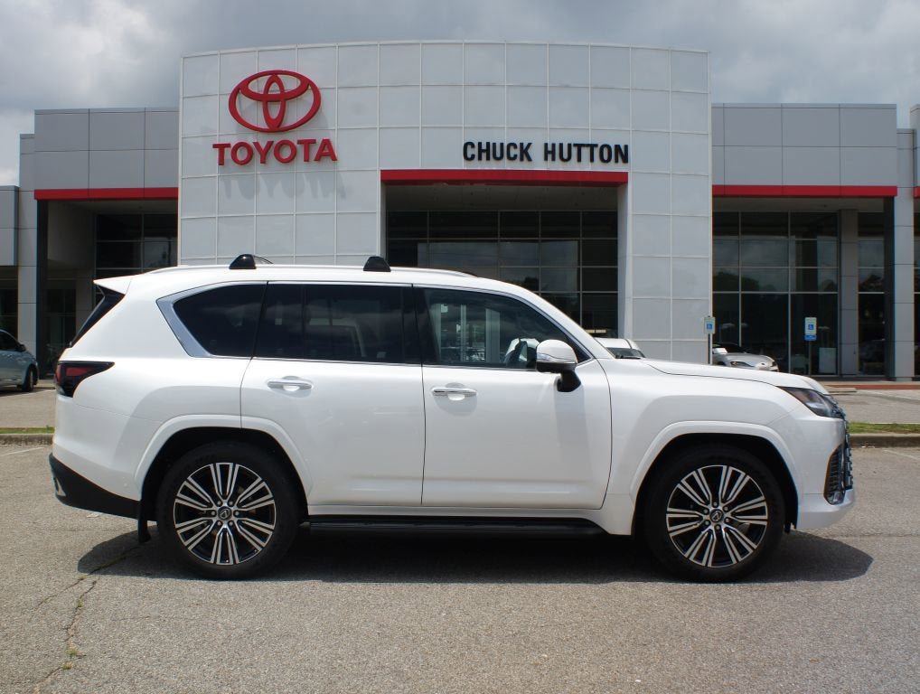 Used 2026 Lexus LX 700h Luxury AWD/4WD image 1