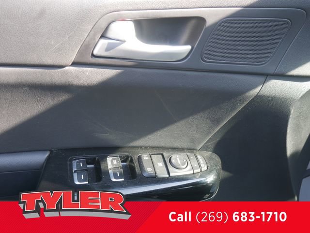 Used 2019 Kia Sportage EX w/ EX Premium Package AWD/4WD image 22