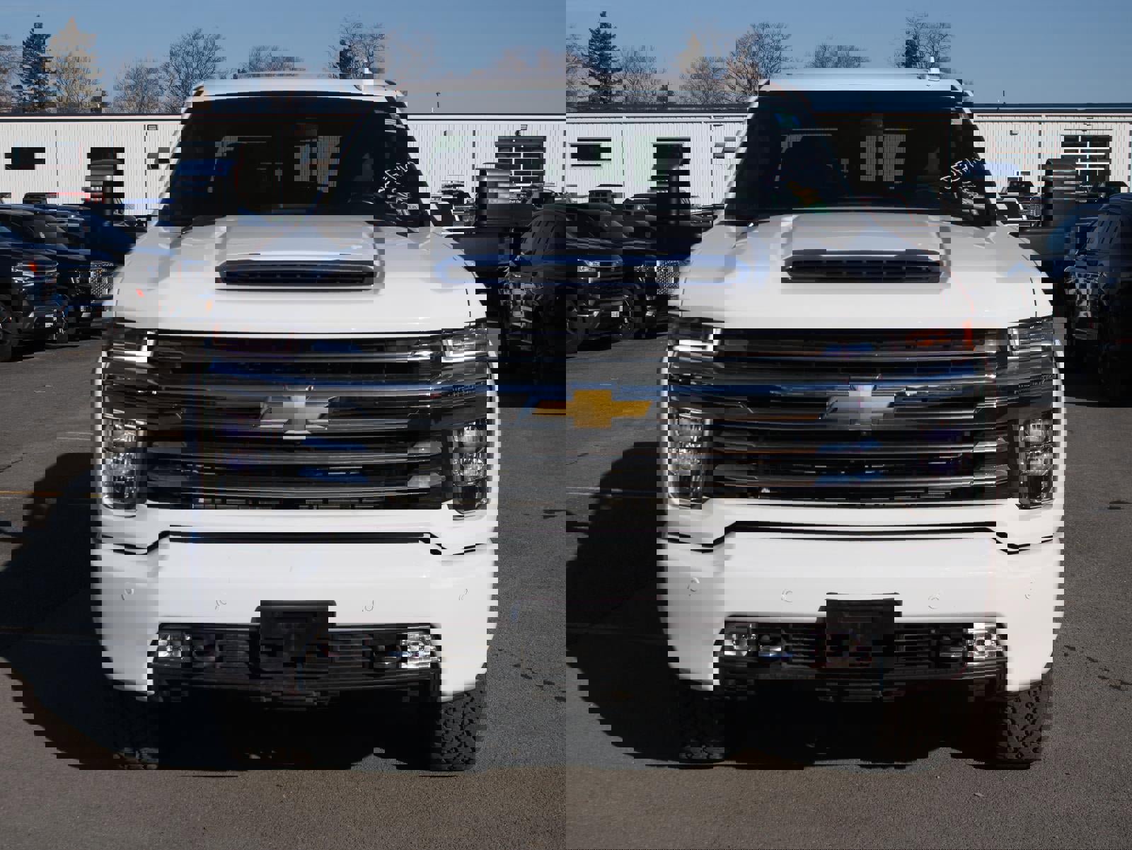 Used 2022 Chevrolet Silverado 2500 High Country w/ Z71 Off-Road Package image 2