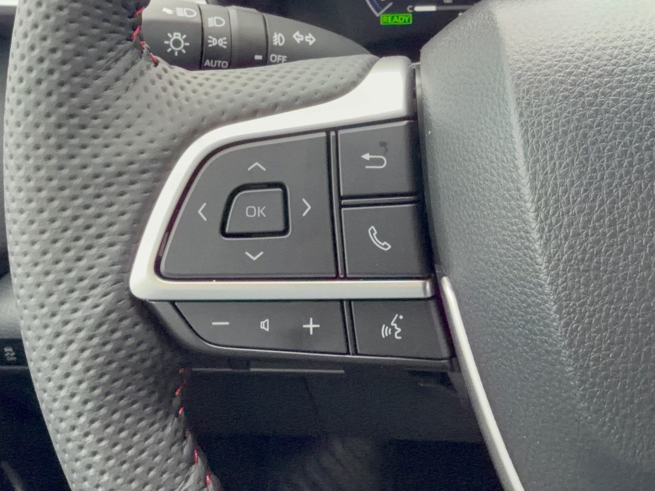 New 2026 Toyota Sienna XSE FWD image 19