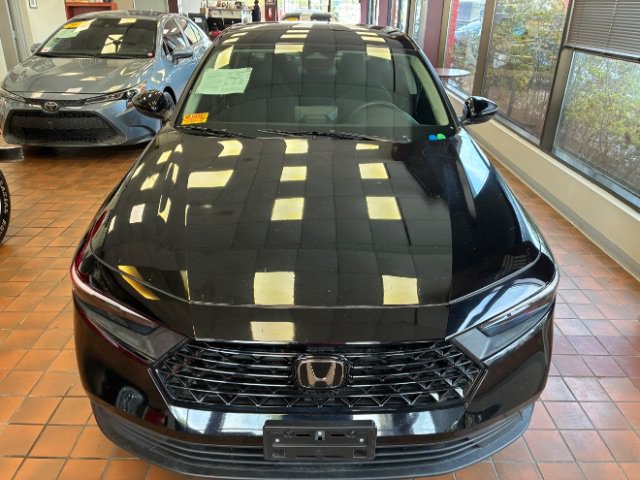 Used 2023 Honda Accord LX image 5