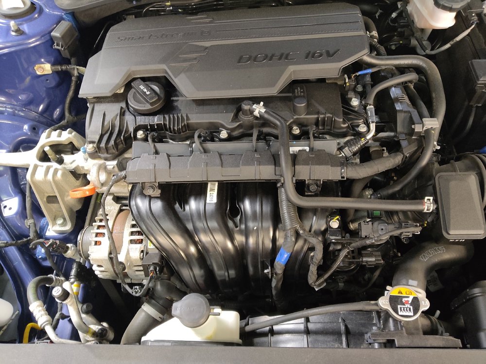 Used 2023 Hyundai Elantra SEL w/ Winter Weather Package image 30