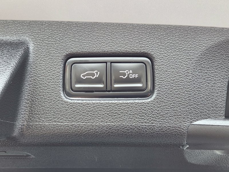 Used 2025 Kia Telluride SX Prestige X-Pro AWD/4WD image 13