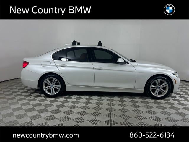 Used 2017 BMW 330i xDrive Sedan AWD/4WD image 8