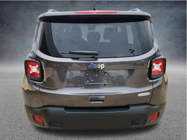 Used 2020 Jeep Renegade Latitude w/ Popular Equipment Group FWD image 8