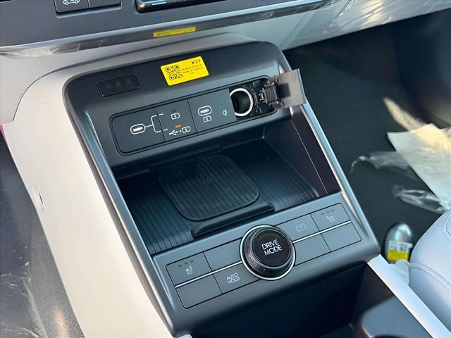 New 2026 Hyundai Kona SEL Premium image 17