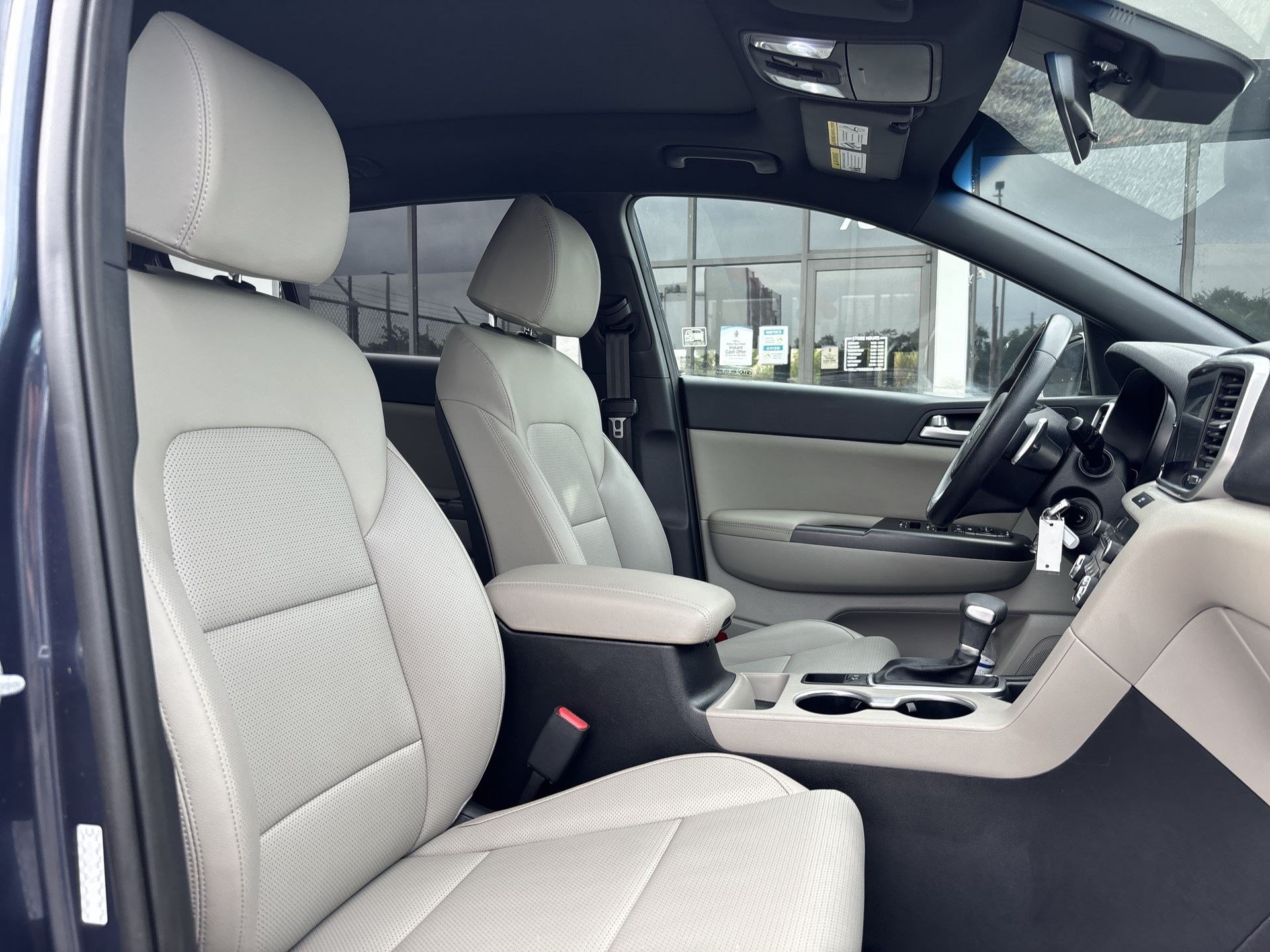 Certified 2022 Kia Sportage Nightfall Edition FWD image 23