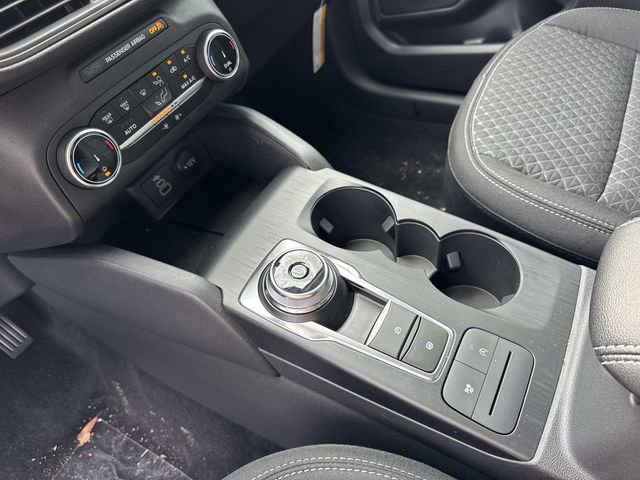 New 2026 Ford Escape Active FWD image 28