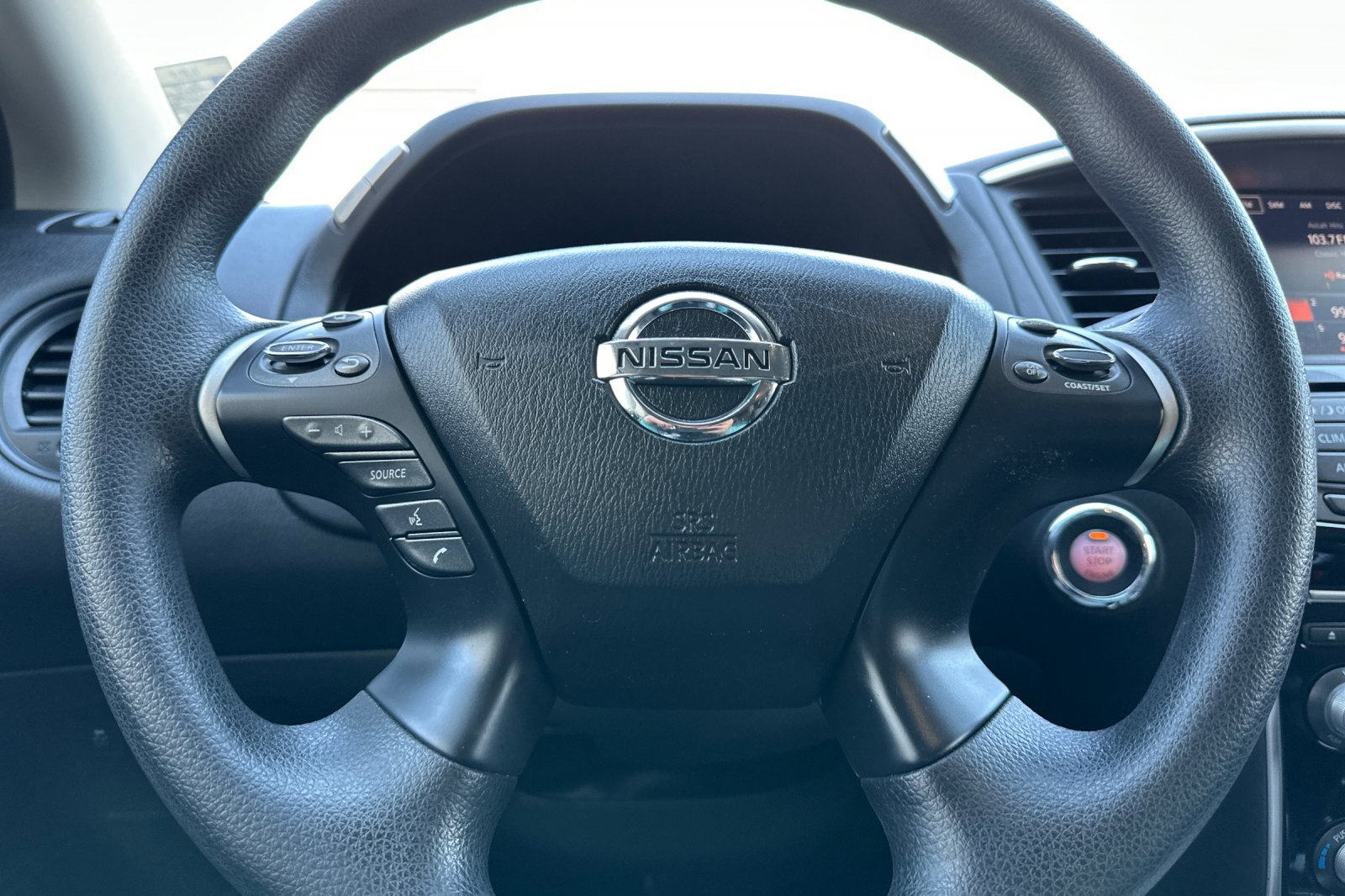 Used 2019 Nissan Pathfinder S image 37