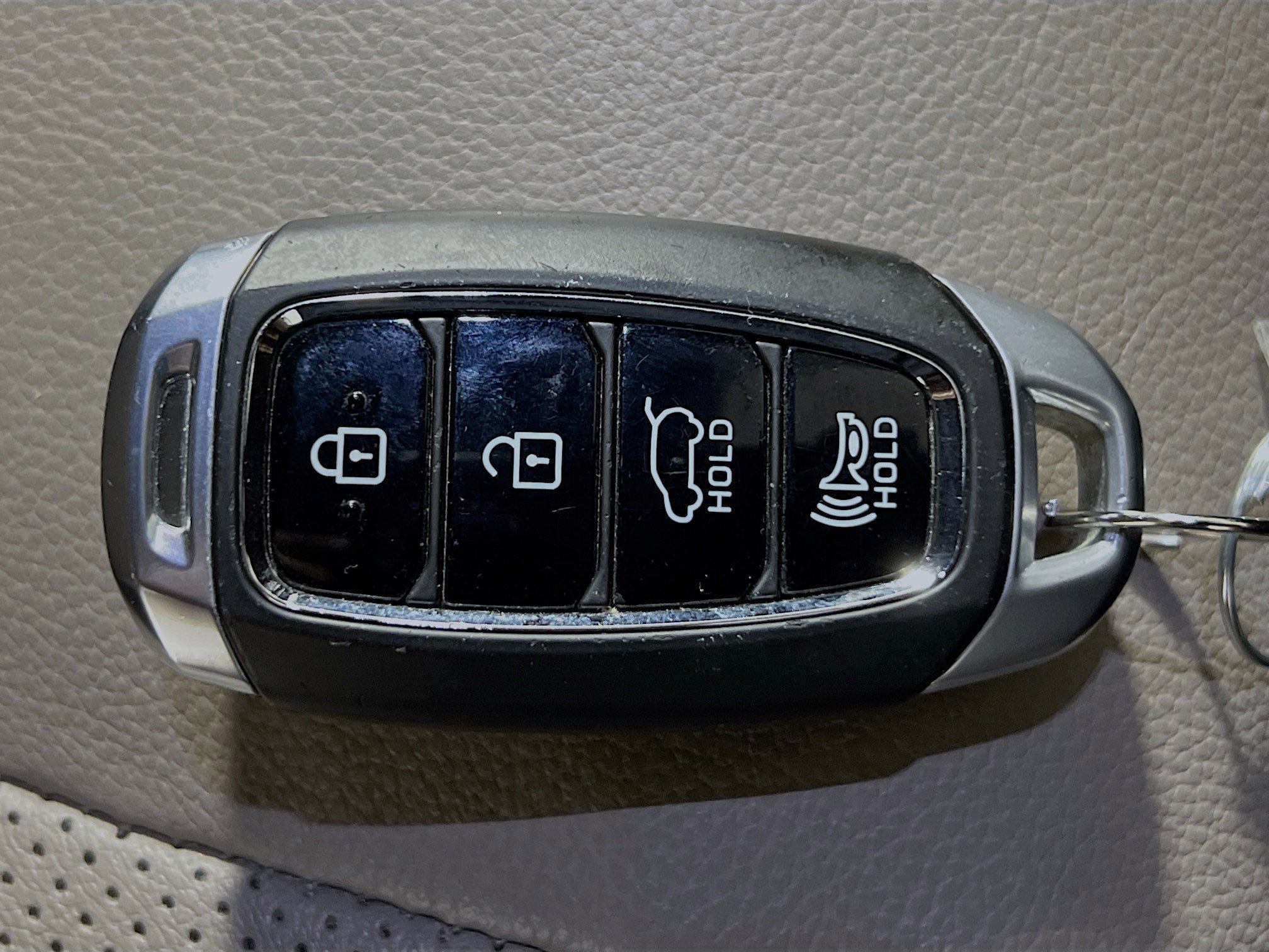 Used 2019 Hyundai Santa Fe FWD image 36