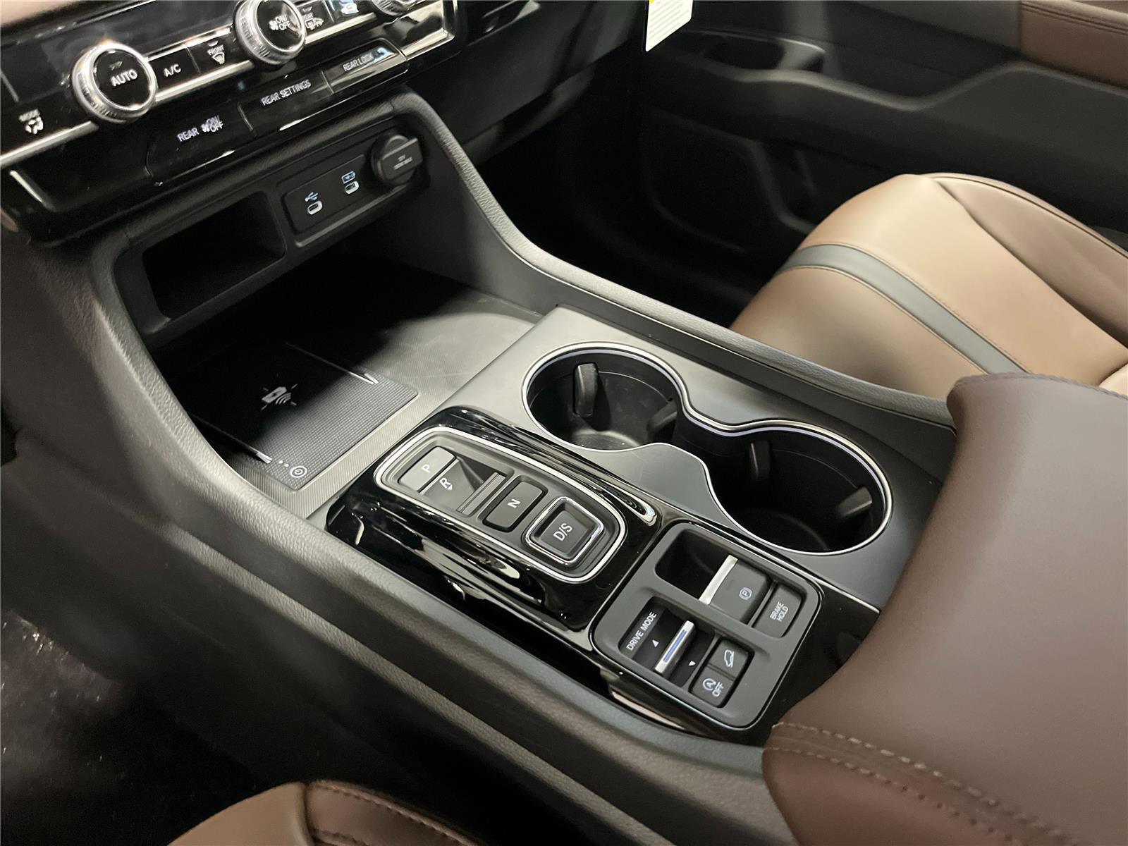 New 2026 Honda Pilot Touring image 17
