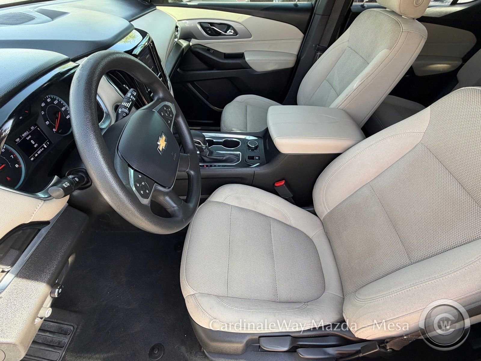 Used 2023 Chevrolet Traverse LS image 16