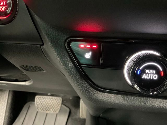 Certified 2025 Honda HR-V Sport image 30