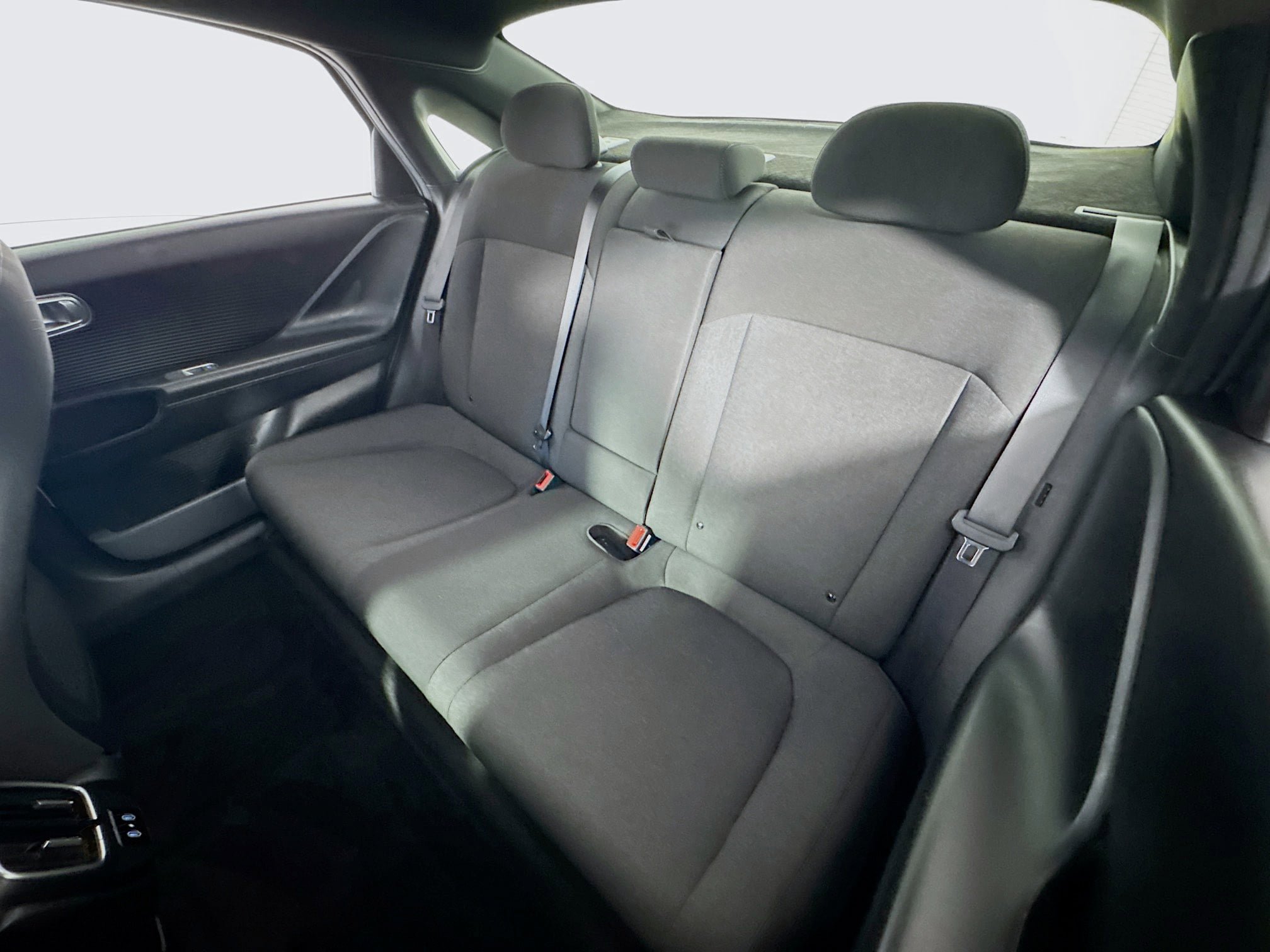 Used 2024 Hyundai Ioniq 6 SE AWD/4WD image 22