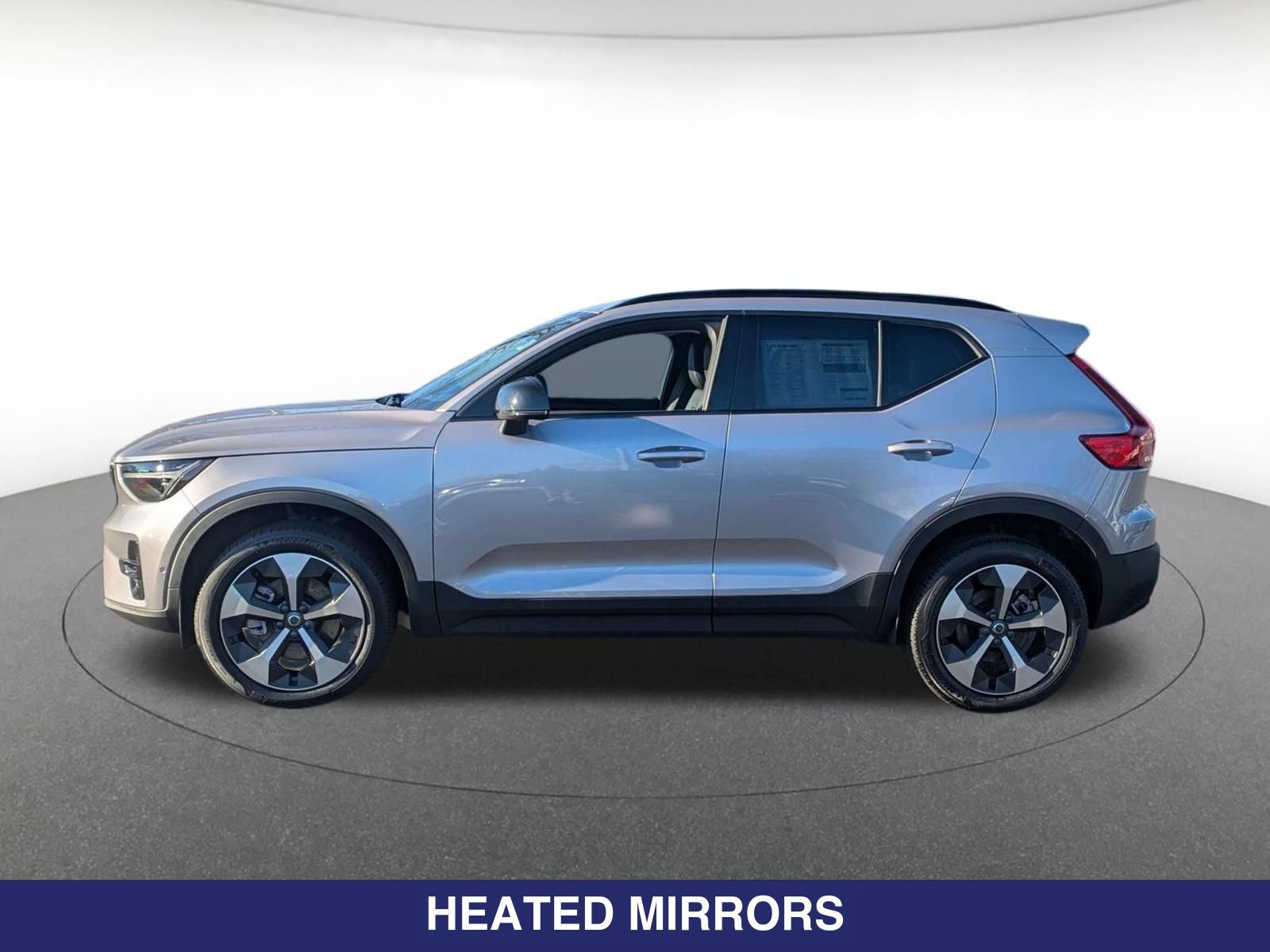 New 2026 Volvo XC40 B5 Plus w/ Protection Package Premier AWD/4WD image 9