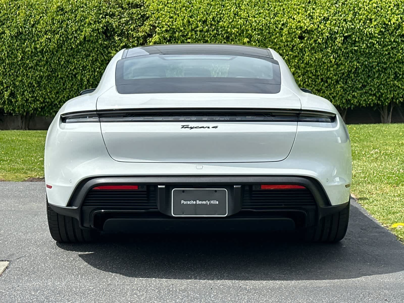 New 2026 Porsche Taycan AWD/4WD image 7