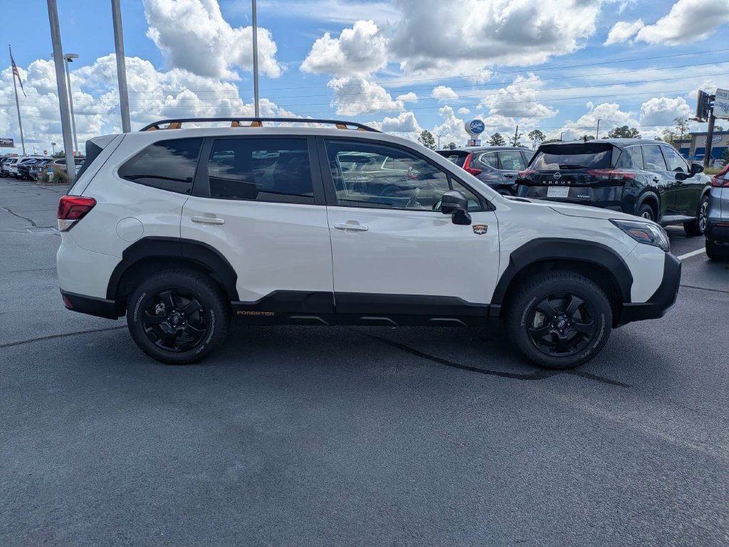 Certified 2022 Subaru Forester Wilderness AWD/4WD image 4