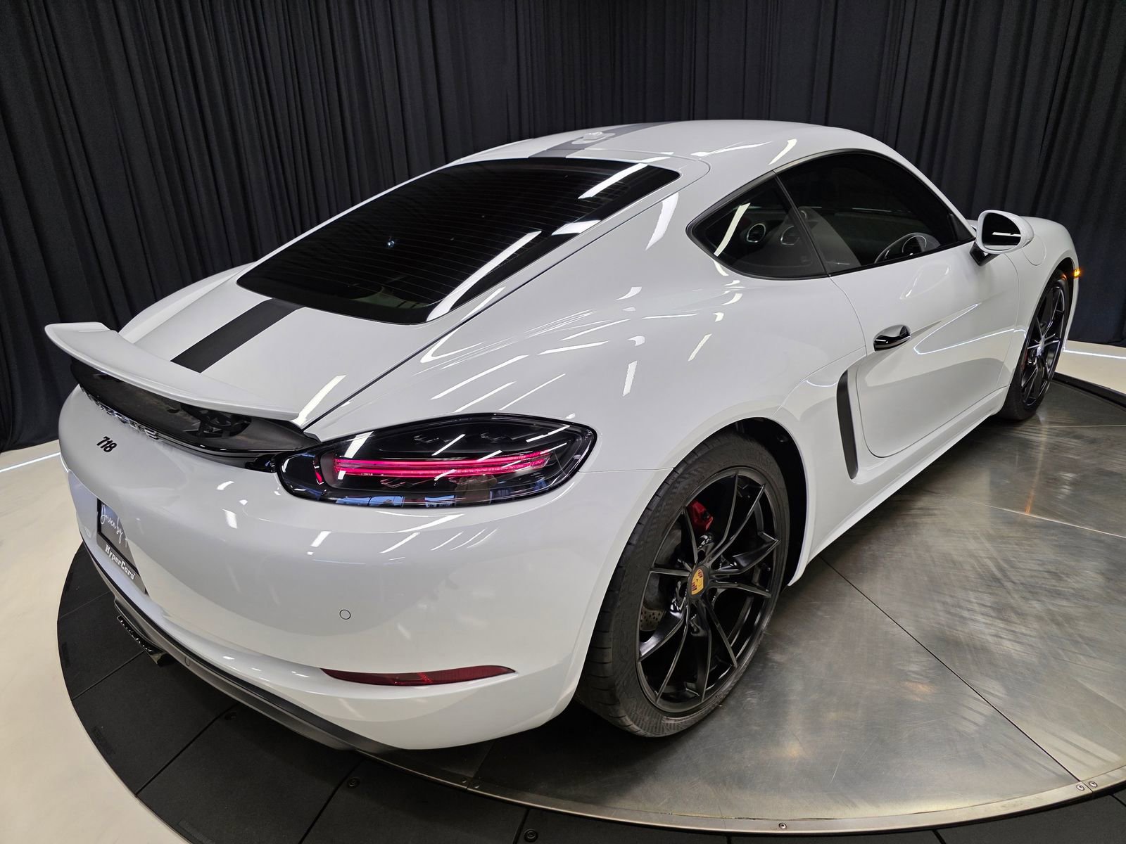 Used 2017 Porsche 718 Cayman RWD image 55