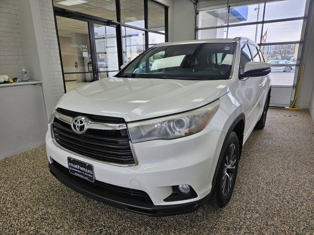 Used 2016 Toyota Highlander XLE image 5