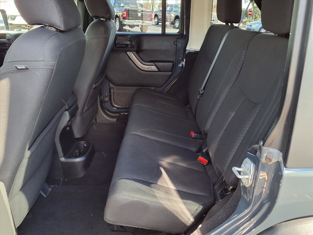 Used 2018 Jeep Wrangler Unlimited Sport S image 13