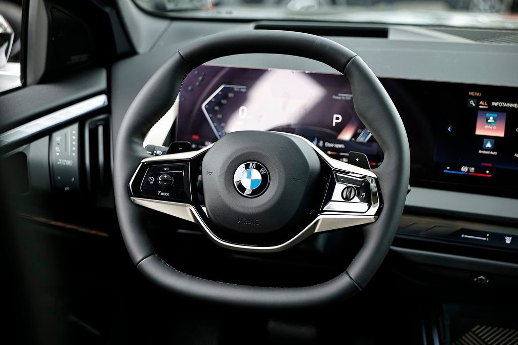 Used 2025 BMW X3 xDrive30i w/ Premium Package image 26