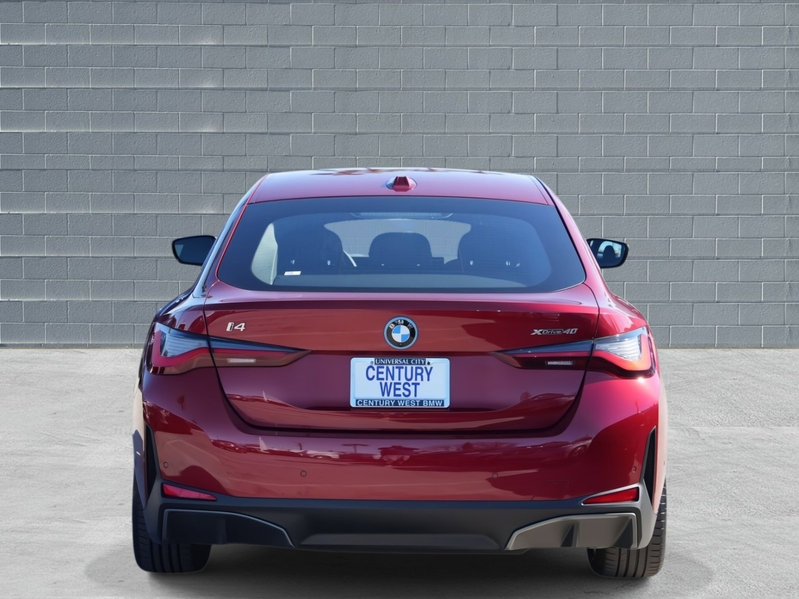 Certified 2025 BMW i4 xDrive40i w/ Premium Package image 4