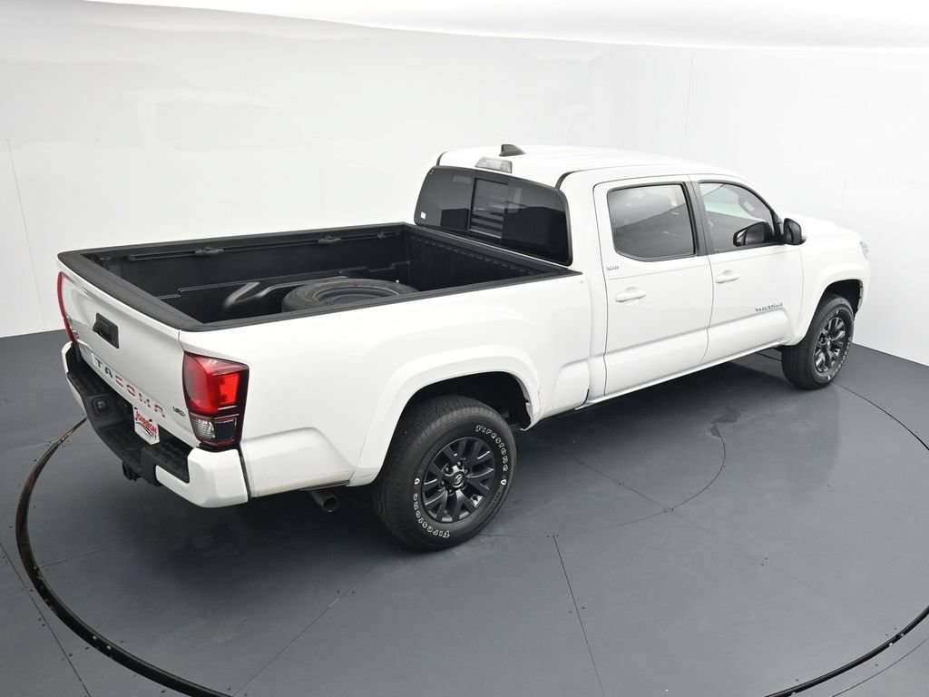Used 2023 Toyota Tacoma SR5 w/ Technology Package AWD/4WD image 30