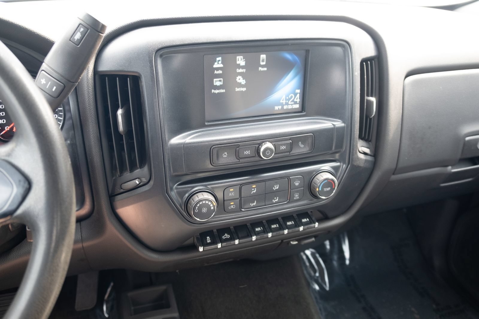 Used 2018 Chevrolet Silverado 3500 W/T w/ WT Convenience Package AWD/4WD image 3