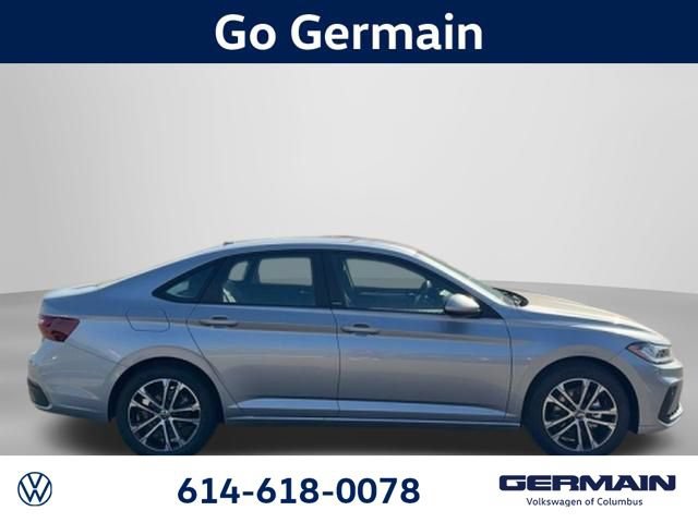 New 2026 Volkswagen Jetta Sport FWD image 4