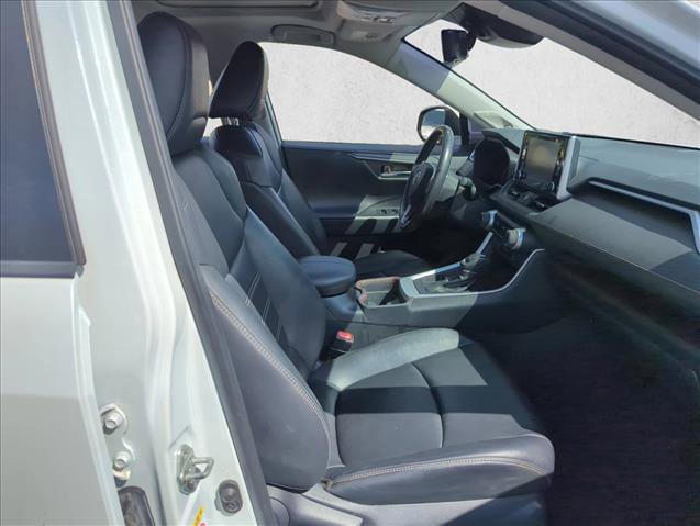 Used 2019 Toyota RAV4 Limited image 20