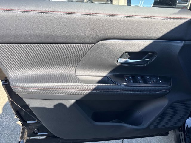 New 2027 Nissan Kicks SR FWD image 21