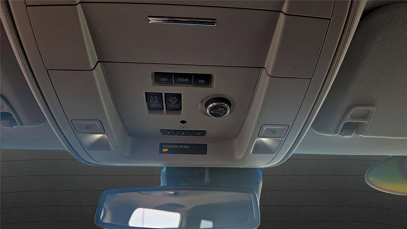 Used 2019 GMC Yukon SLT AWD/4WD image 11