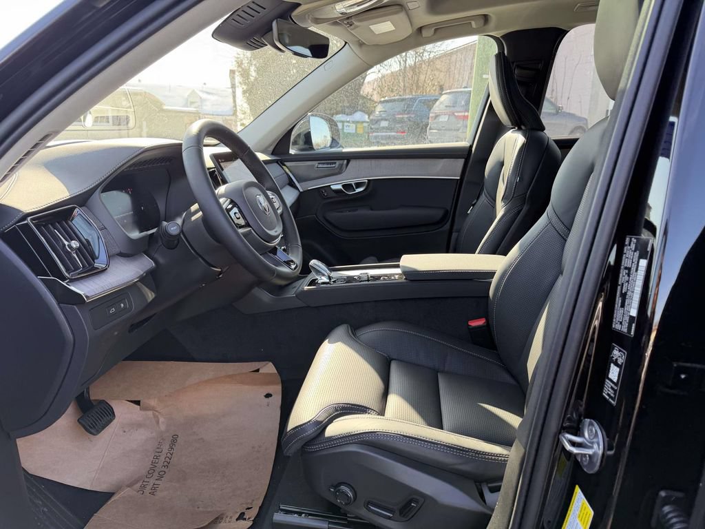 New 2026 Volvo XC90 T8 Ultra w/ Protection Package Premier AWD/4WD image 15