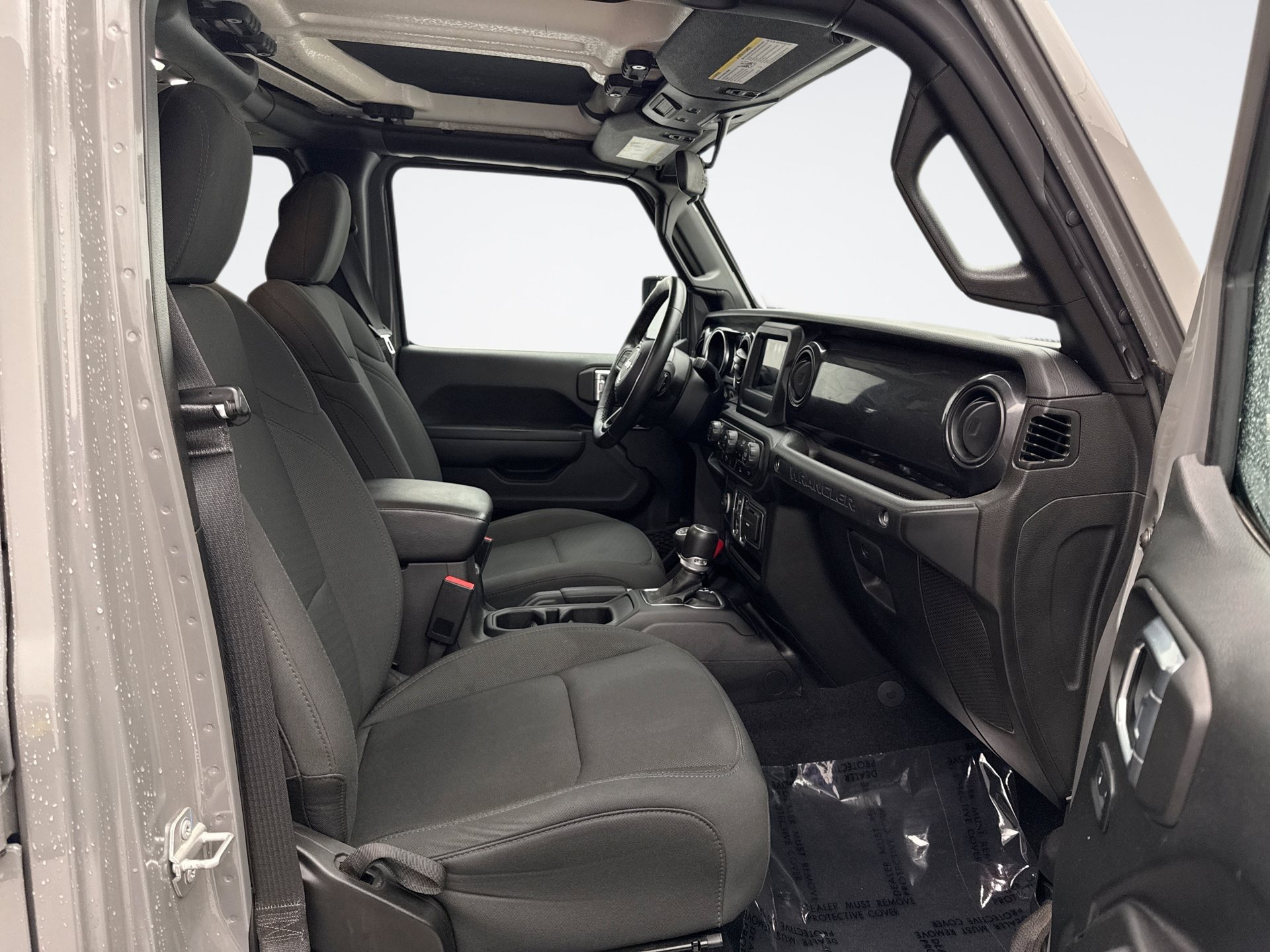 Used 2022 Jeep Wrangler Unlimited Sport AWD/4WD image 17